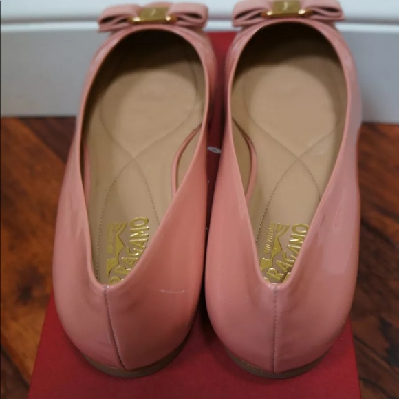 SOLD Salvatore Ferragamo Ballet Flats- BNIB size 8B - Picture 5 of 5